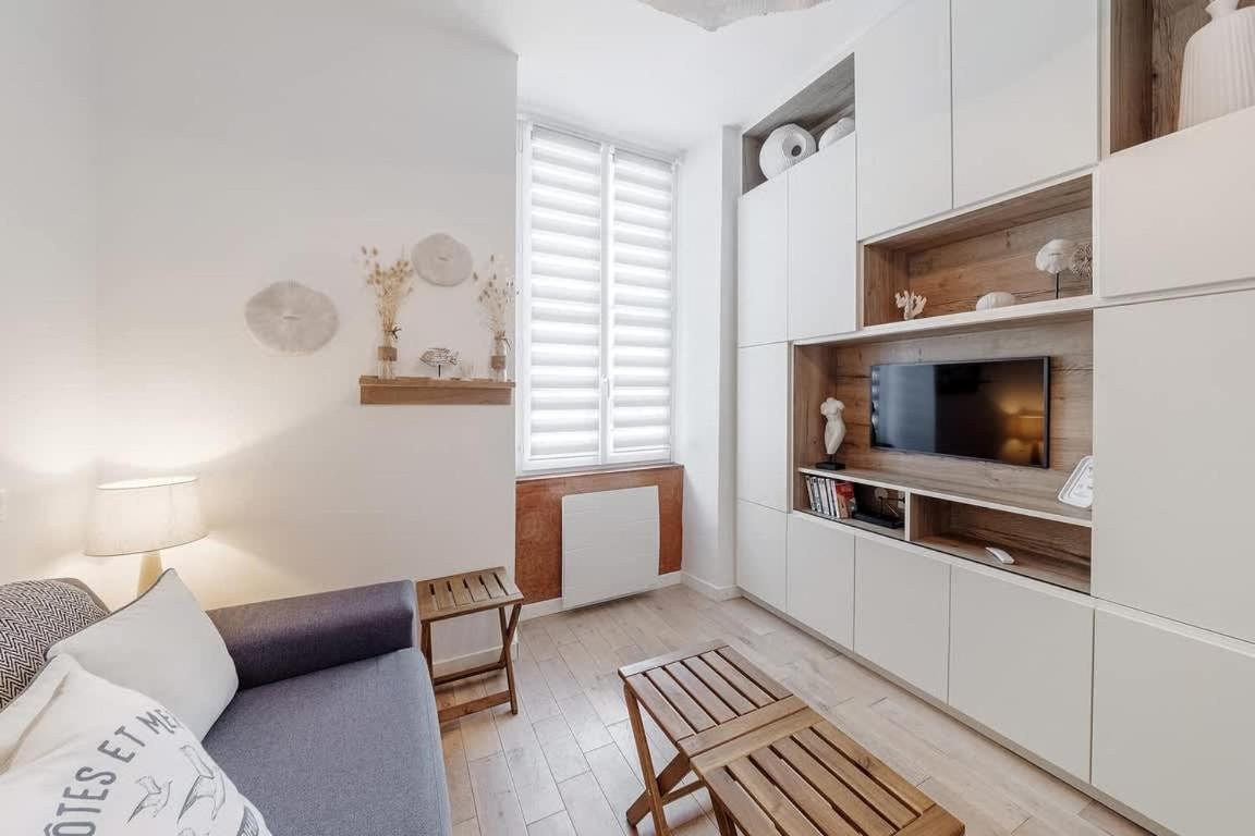 Tassigny - Charmant Appartement/ Terrasse - Port Ванн Экстерьер фото